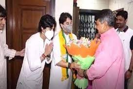 इंदौर में सिंधिया विजयवर्गीय की मुलाकात पर मिश्रा की प्रतिक्रिया कहा भाजपा एक परिवार 