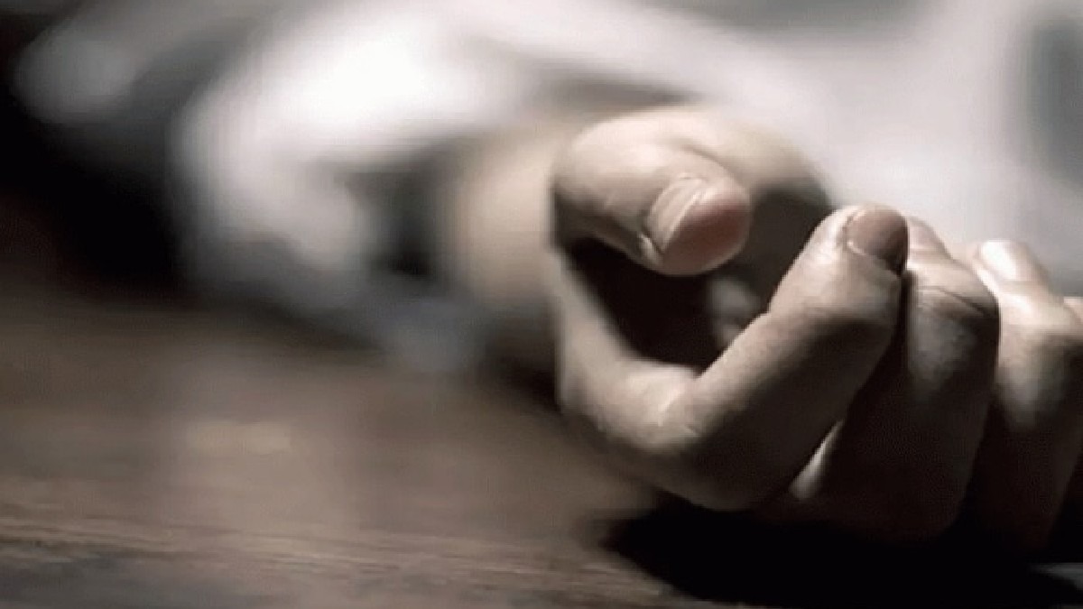 इंदौर में छात्रा ने फांसी लगाकर की  आत्महत्या