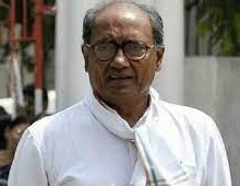 पूर्व मुख्यमंत्री दिग्विजय सिंह पहुंचे ग्वालियर के जिला न्यायालय