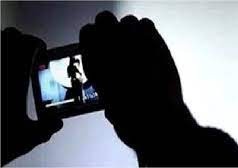 भोपाल में अश्लील वीडियो बना छात्रा को किया ब्लैकमेल आरोपी गिरफ्तार 