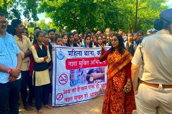 सीएम के निर्देशानुसार प्रदेश को नशामुक्त बनाने  नशा माफियाओं के खिलाफ सख्त कार्यवाही 