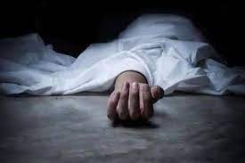 बेकाबू होकर पलटी कार 3 घायल एक की मौत 