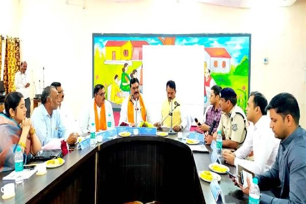 कृषि मंत्री पटेल ने कहा हरदा को नंबर वन बनाने में सभी मिलकर करें प्रयास 