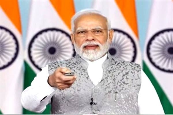 धनतेरस पर प्रधानमंत्री ने साढ़े चार लाख परिवारों को करवाया वर्चुअली गृहप्रवेश 