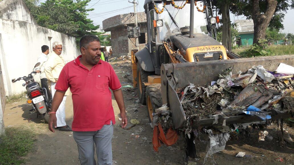 ग्राम सलैया में चलाया गया सफ़ाई अभियान