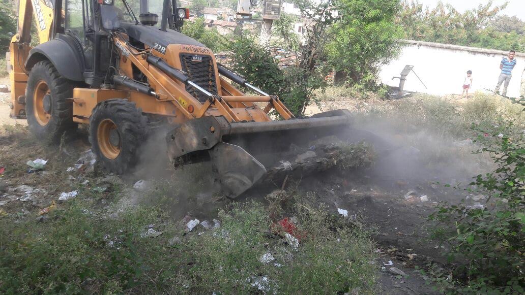 ग्राम सलैया में चलाया गया सफ़ाई अभियान