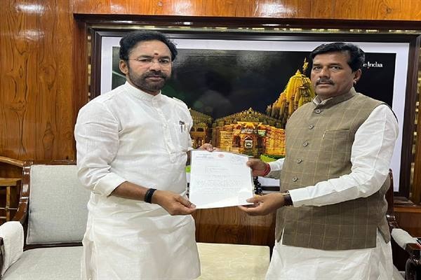 खाद्य प्र संस्करण राज्य मंत्री कुशवाह की केंद्रीय पर्यटन मंत्री रेड्डी से मुलाकात 