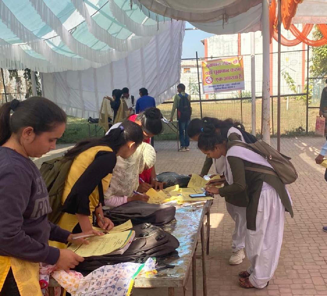 रीवा में रोजगार मेला में 284 विद्यार्थियों का चयन हुआ 