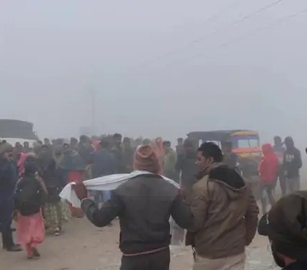 रीवा में हुआ सड़क हादसा दो मासूम बच्चियों की मौत लगभग दस घायल 