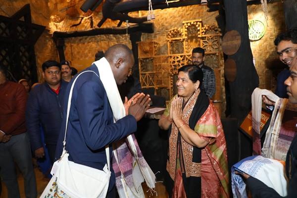 मध्यप्रदेश आये डेलिगेट्स ने जनजातीय संग्रहालय का भ्रमण किया 