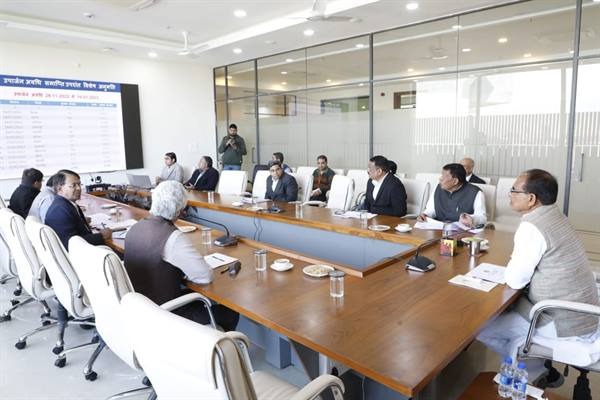 मुख्यमंत्री चौहान के आदेश तुरंत किया जाए किसानों से खरीदी धान का लंबित भुगतान