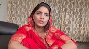 new delhi, Police served notice , Neha Rathore