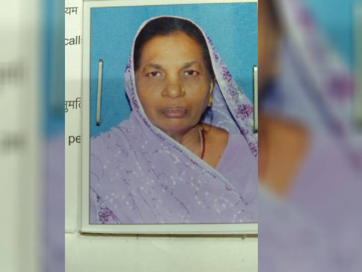 महिला के जेवर ठग