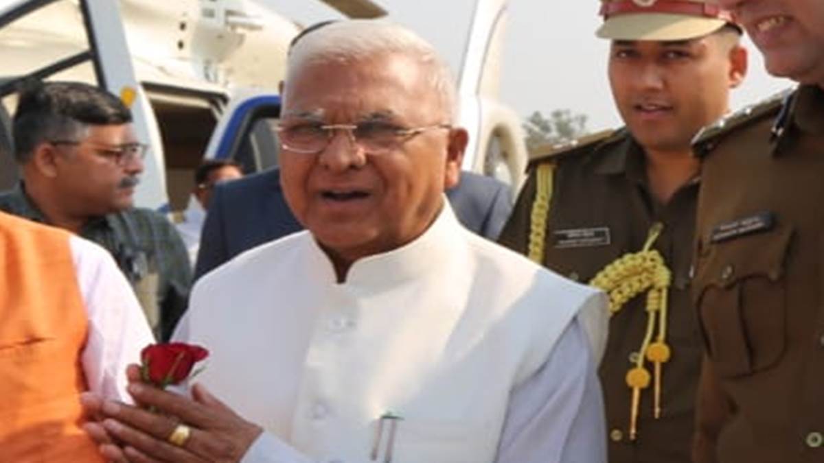 मंगुभाई पटेल सीधी दौरे पर 