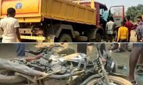 dindori,dumper dragged,young man 